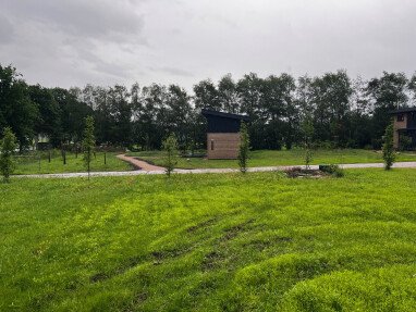 Blick vom Stellplatz Richtung Tinyhouses