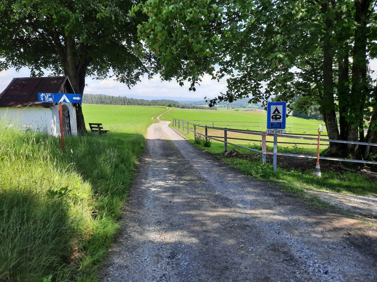 Einfahrt Beschildert