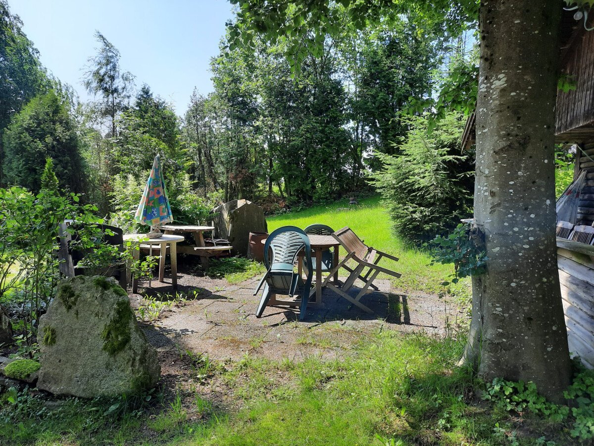 Grillplatz und Lagerfeuertonne