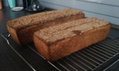 Vollkornbrot selbst gebacken