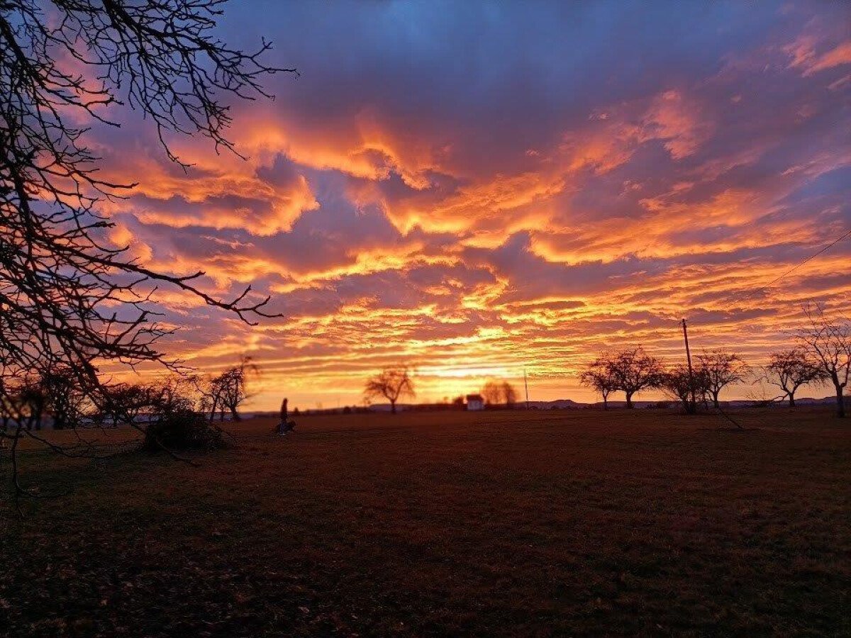 Abendrot Henstetten.jpg