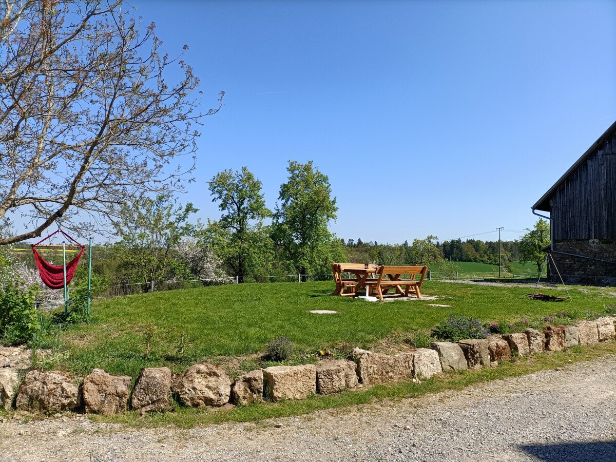 Sitzplatz m Frühjahr