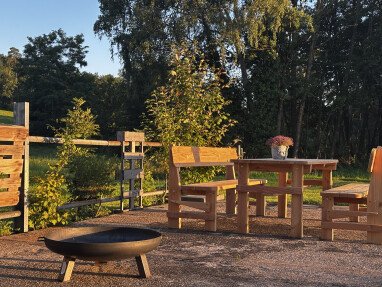 Grillplatz mit Sitzge