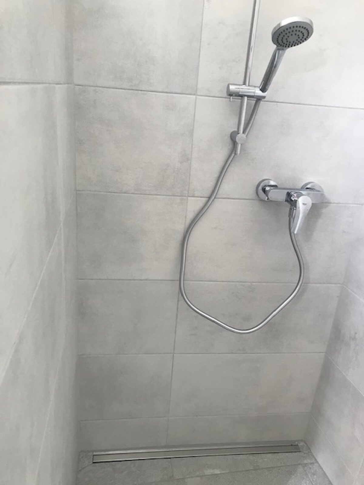 Bild Dusche Camping.jpg