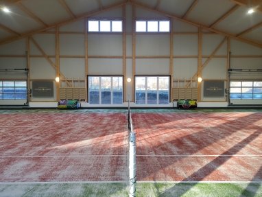 Tennishalle (Zusatzkosten bei Buchung)