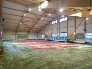 Tennishalle (Zusatzkosten bei Buchung)