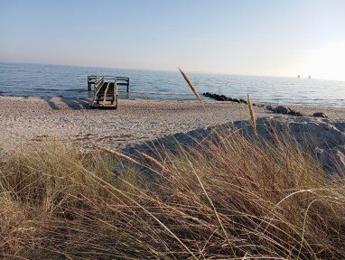 Strand und Steg 