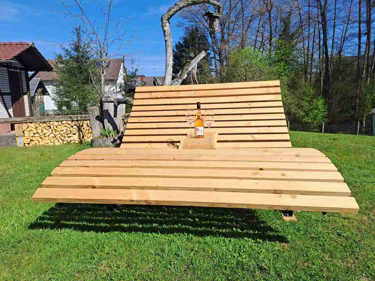 Waldsofa 02.jpg