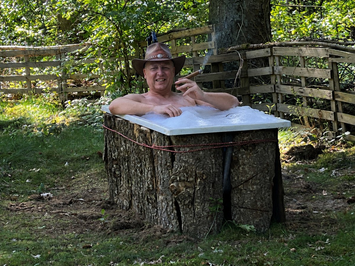 Badewanne.png