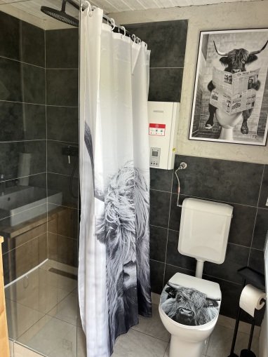 Dusche/ Toilette 