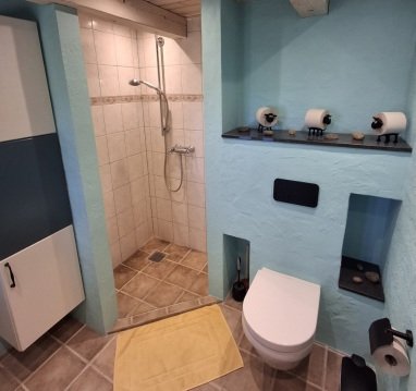 Badzimmer zur Mitbenutzung