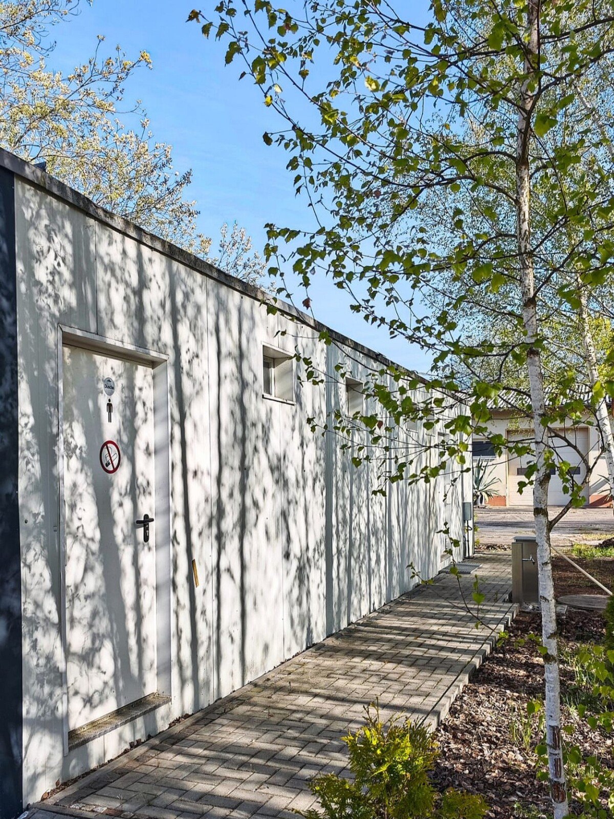 Leisnig- WOMO Sanitäranlagen (1).jpg