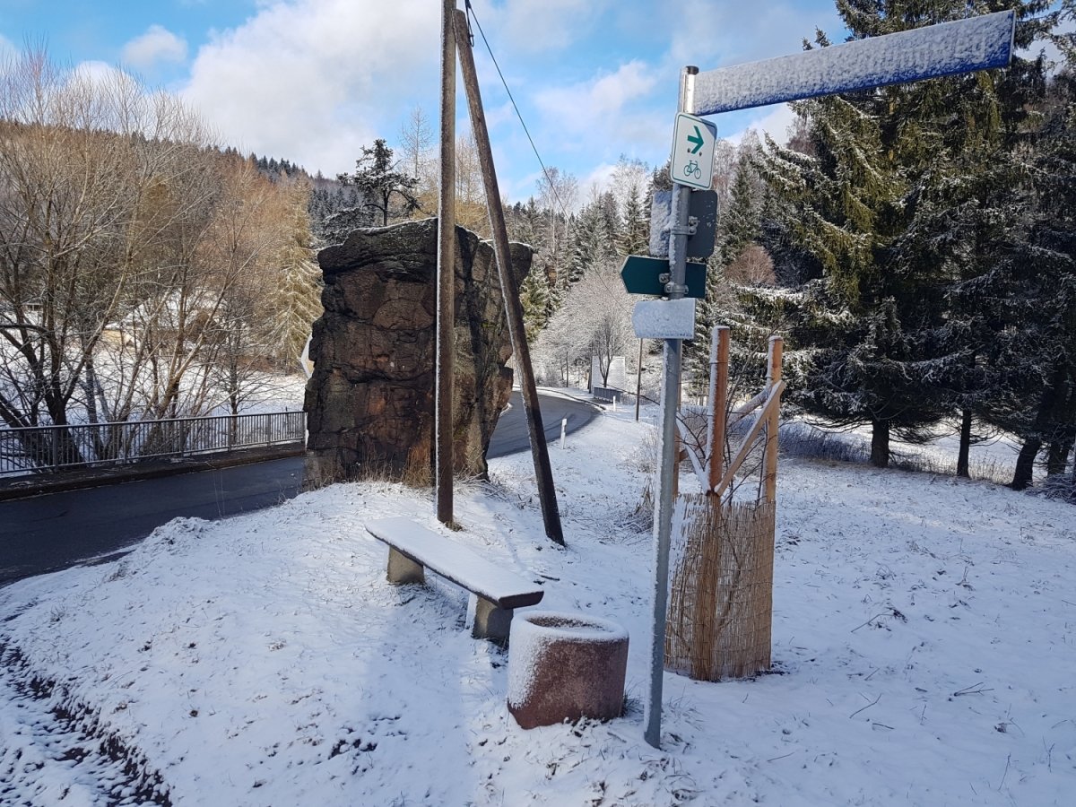 Sitzbank Winter.jpg