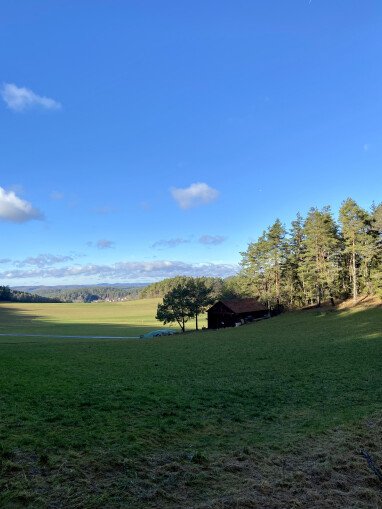 Der weite Blick nach Westen, Richtung Burg Hohenstein