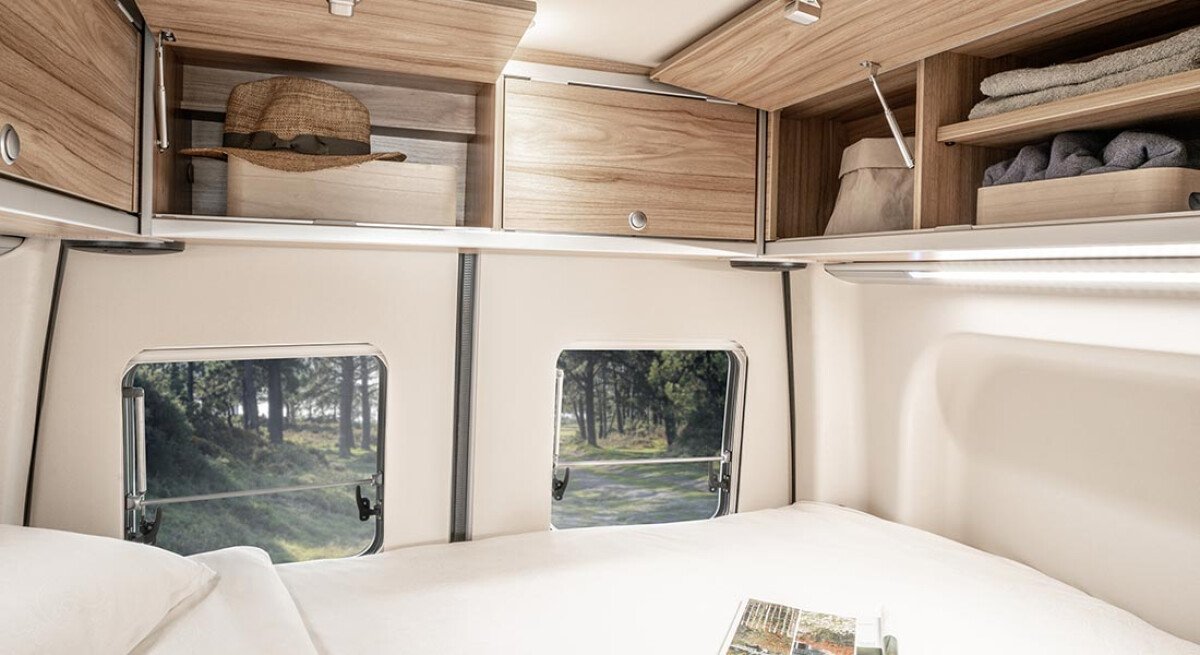 1679402185_hymer-grand-canyon-s-sleeping