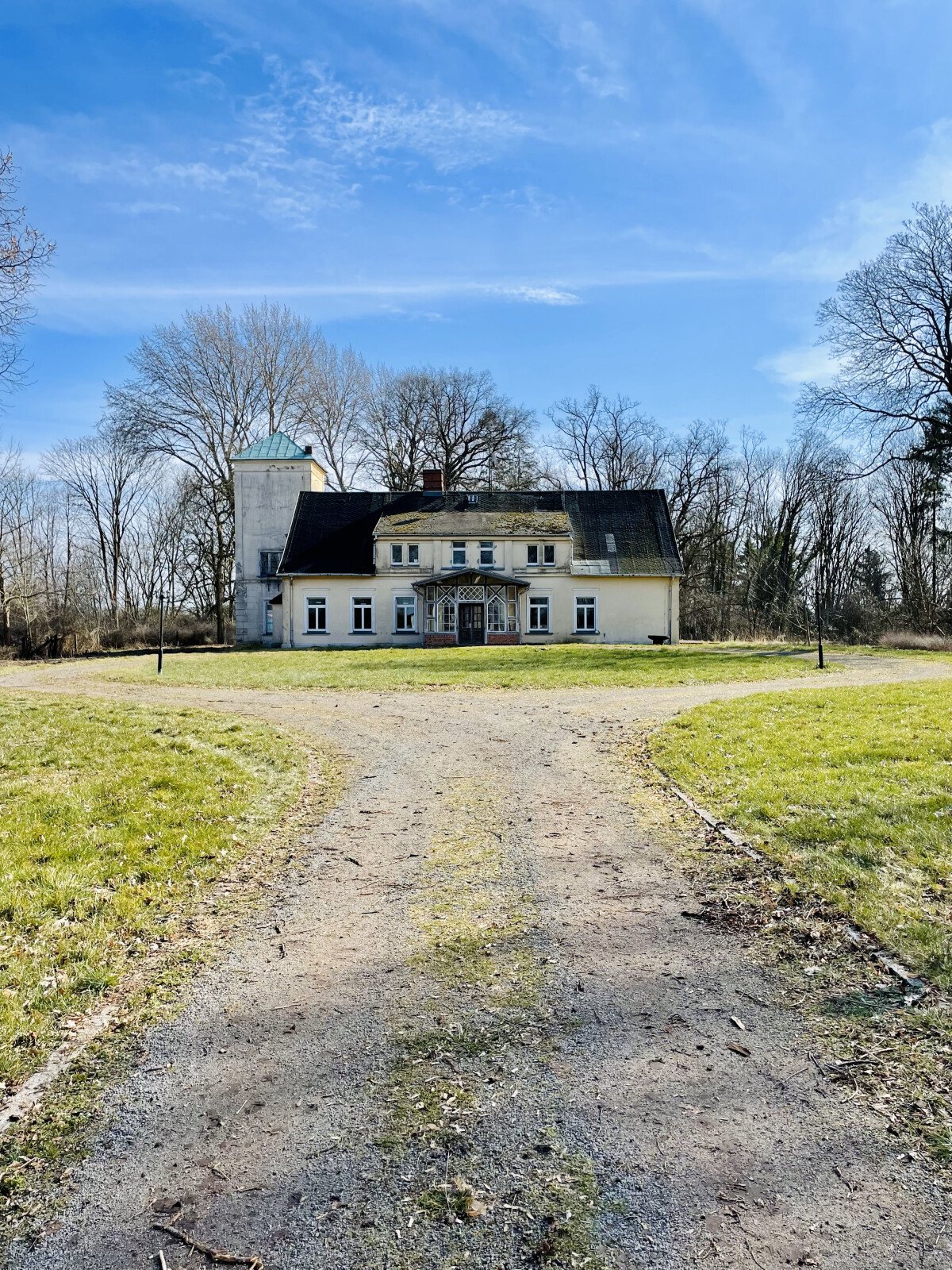 1680157639_Gutshaus