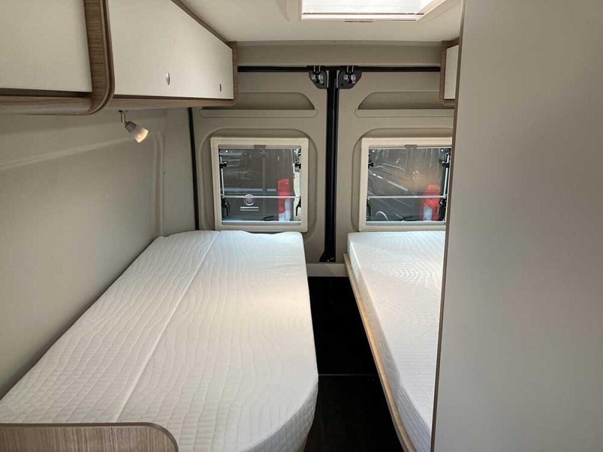 1680175764_Wohnmobil_Carado_Clever_Plus_mieten_4