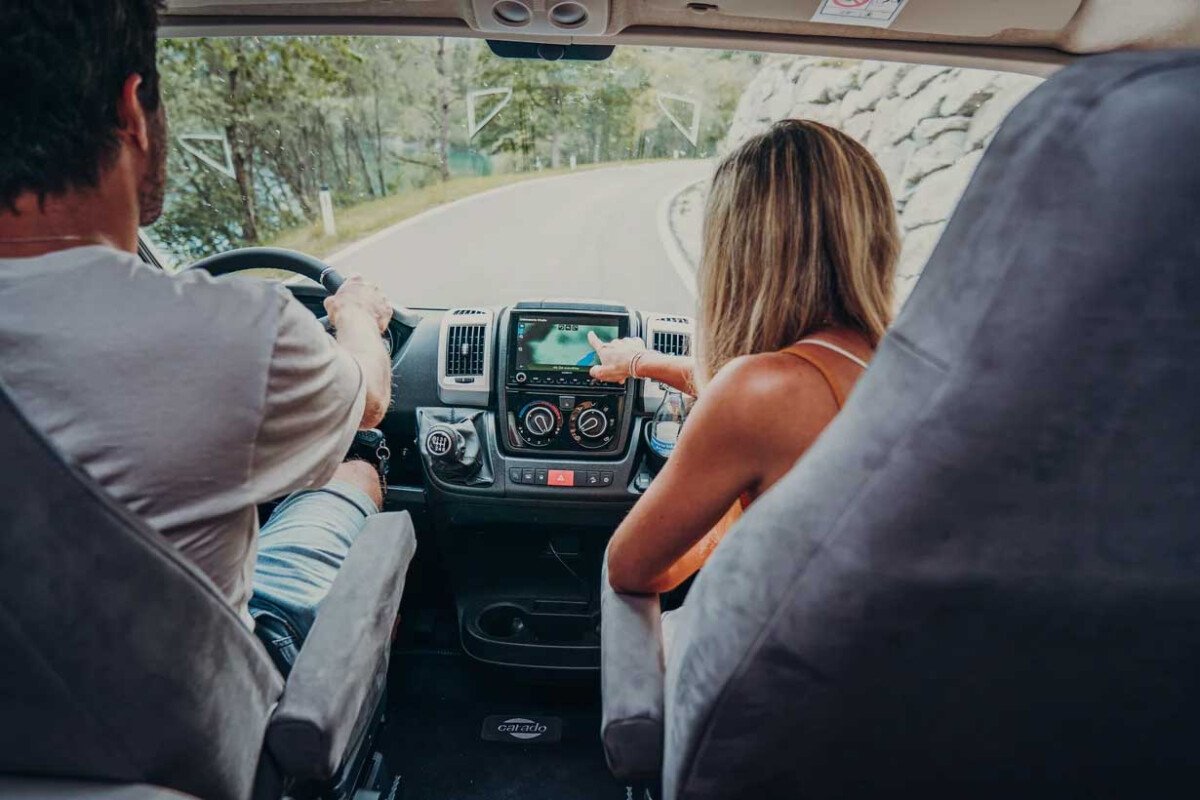 1680175765_Wohnmobil_Carado_Plus-600_mieten_5