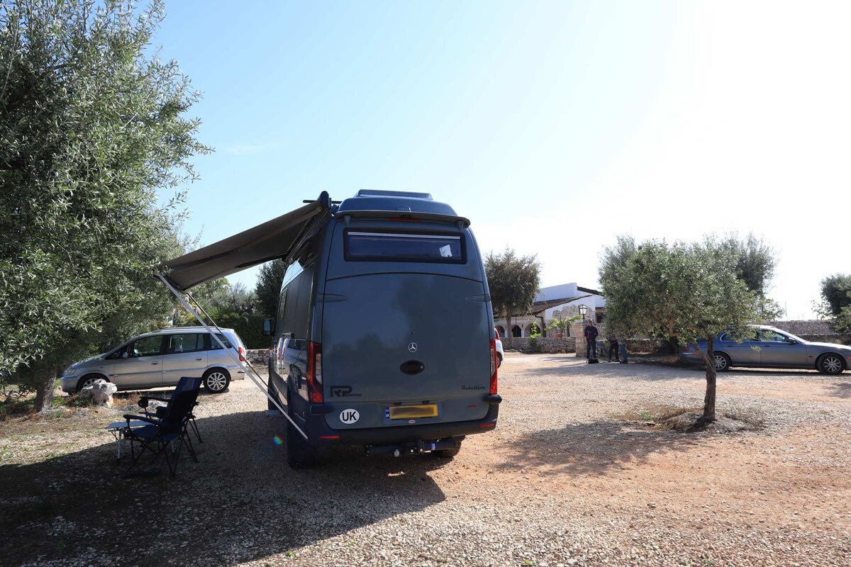 1681739374_Parcheggio-camper-e-caravan-gratuito