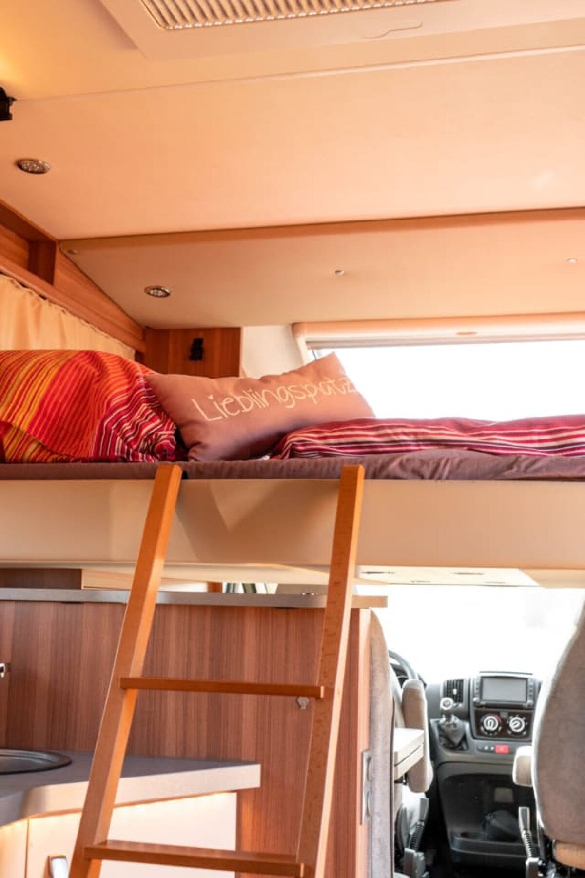1683827263_camper-hubbett