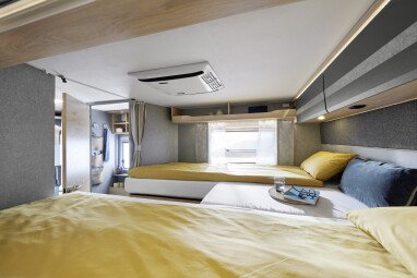 Schlafzimmer Betten mit Lattenrost und 7 Zonen Matratzen