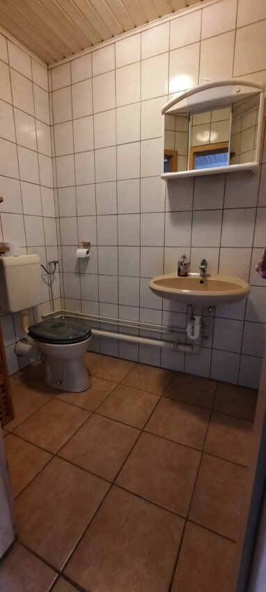 Für unsere Gäste steht ein separates und eigenes WC zur Verfügung.